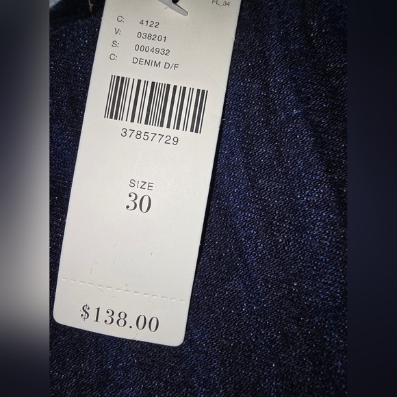 NWT, Anthropologie, Dark blue wash jeans, Size 30 - Picture 3 of 3